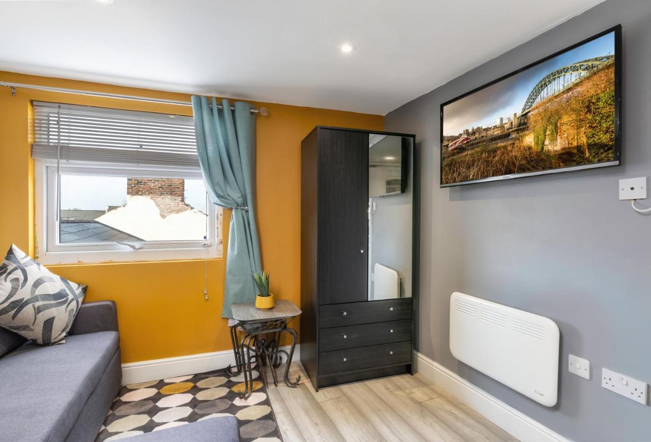 Stockton Town Centre Studio Apartments Free Parking And Wi-Fi Exterior foto